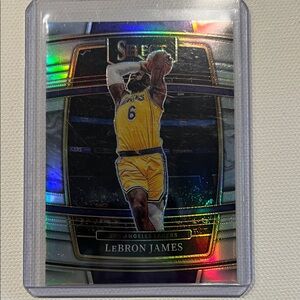 2021-22 LeBron James Panini Select Card - #100